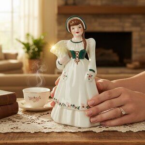 VTG Florence Ceramics Lady Flower Holder Vase Dutch Figurine, "Suzette"